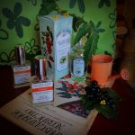 عطر ادکلن لیستیا توماتا ای چرنو سمورادینی بروکارد - Листья томата и черной смородины - Tomato and Black Currant Leaves Brocard - بررسی، قیمت و خرید