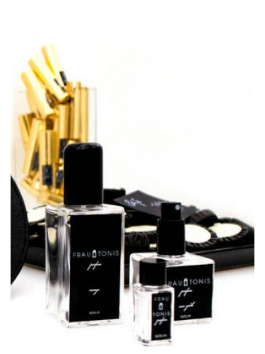 عطر ادکلن نو او هشت وِیسِر بلوتِنزاوبِر فراو تونیس پارفوم - No. 08 Weisser Blütenzauber Frau Tonis Parfum - بررسی، قیمت و خرید