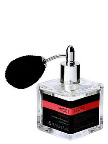 عطر ادکلن مود یرن ویکتوریا سیکرت - Mood Yearn Victoria's Secret - بررسی، قیمت و خرید