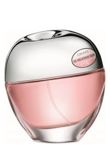 عطر ادکلن دی کی ان وای بی دلیشز فرش بلوسم اسکین هایدراتینگ ادو تویلت دانا کارن - DKNY Be Delicious Fresh Blossom Skin Hydrating Eau de Toilette Donna Karan - بررسی، قیمت و خرید