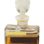 عطر ادکلن بیلایا سیرن سیویرنوی سیاْنیه - Белая сирень (White Lilac) Северное сияние - بررسی، قیمت و خرید