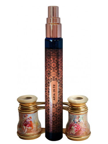 عطر ادکلن آریا این اف شارپ هاوس آو مَتریارک - Aria in F# House of Matriarch - بررسی، قیمت و خرید