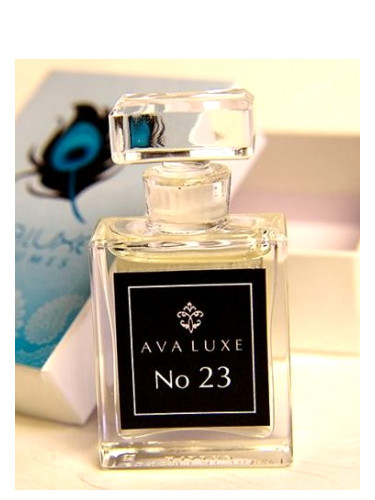 عطر ادکلن نامبر توئنتی تری آوا لوکس - No. 23 Ava Luxe - بررسی، قیمت و خرید