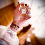 عطر ادکلن ایکَت جَسمین آرین - Ikat Jasmine Aerin - بررسی، قیمت و خرید
