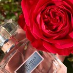عطر ادکلن سو این لاو ویکتوریا سیکرت - So In Love Victoria's Secret - بررسی، قیمت و خرید