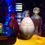 عطر ادکلن کریستین لاکروآ رژ ایوون - Christian Lacroix Rouge Avon - بررسی، قیمت و خرید