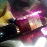 عطر ادکلن اولتریجیِس کالکشن سیمپلی دیواین دایانا وریلند - Outrageous Collection Simply Divine Diana Vreeland - بررسی، قیمت و خرید
