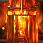 عطر ادکلن اِیلیِن اُ لومی‌نِسِنس موگلر - Alien Eau Luminescente Mugler - بررسی، قیمت و خرید