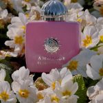 عطر ادکلن بلاسام لاو آمواژ - Blossom Love Amouage - بررسی، قیمت و خرید