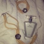 عطر ادکلن رر پیرلز اِیوِن - Rare Pearls Avon - بررسی، قیمت و خرید