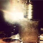 عطر ادکلن برنز گادس اوو فرَش دوهزار و ده اِستِه لادِر - Bronze Goddess Eau Fraiche 2010 Estée Lauder - بررسی، قیمت و خرید