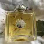 عطر ادکلن سیل پور فم آمواج - Ciel Pour Femme Amouage - بررسی، قیمت و خرید