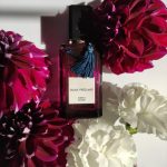 عطر ادکلن سیمپلی دیواین دایانا وریلن - Simply Divine Diana Vreeland - بررسی، قیمت و خرید