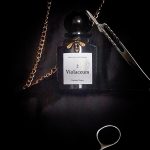 عطر ادکلن وایولاسیوم تو لارتیزان پغفومه - Violaceum 2 L'Artisan Parfumeur - بررسی، قیمت و خرید