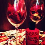 عطر ادکلن مد مادام ژولیت هز ا گان - Mad Madame Juliette Has A Gun - بررسی، قیمت و خرید