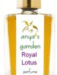 عطر ادکلن رویال لوتوس آنیا گاردن - Royal Lotus Anya's Garden - بررسی، قیمت و خرید