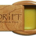 عطر ادکلن اِمیگِره سالید پِرفیوم دریفت پرفیوم دو تر - Emigre Solid Perfume Drift Parfum de Terre - بررسی، قیمت و خرید