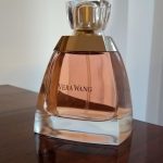 عطر ادکلن ورا ونگ ویرا ونگ - Vera Wang Vera Wang - بررسی، قیمت و خرید
