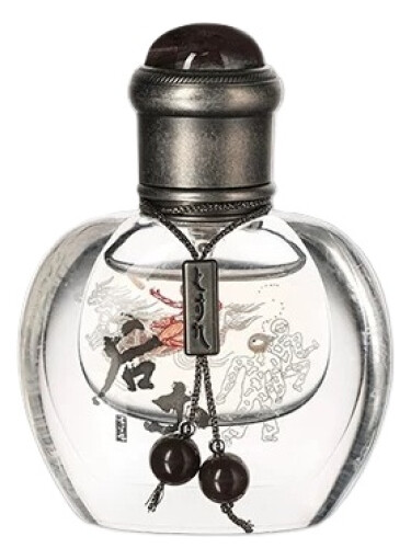 عطر ادکلن هوتو سپت نوف - Hòu Tǔ 后土 Sept Neuf 七寸九 - بررسی، قیمت و خرید