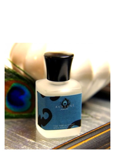 عطر ادکلن کایاس آوا لوکس - Chaos Ava Luxe - بررسی، قیمت و خرید