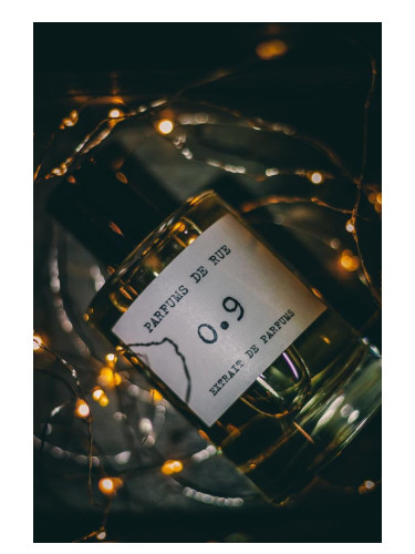 عطر ادکلن صفر ممیز نه بایرون پرفیومز - 0.9 Byron Parfums - بررسی، قیمت و خرید