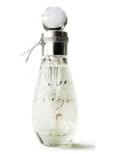 عطر ادکلن چارونیتسا لادانیکا - Charovnitsa Чаровница Ladanika - بررسی، قیمت و خرید