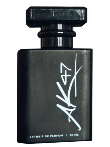 عطر ادکلن ای‌کی چهل و هفت آن-کریستل - AK47 Anne-Krystel - بررسی، قیمت و خرید