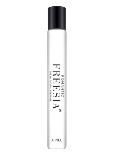 عطر ادکلن رمانتیک فریزیا آ پیو - Romantic Freesia A'pieu - بررسی، قیمت و خرید