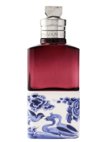 عطر ادکلن سوآ مَلَکایی دریس ون نوتن - Soie Malaquais Dries Van Noten - بررسی، قیمت و خرید