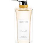 عطر ادکلن واکینگ آن ویا فیوری اسکوری ترساردی - Walking On Via Fiori Oscuri Trussardi - بررسی، قیمت و خرید