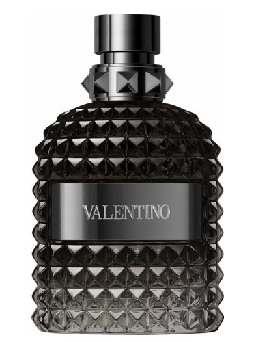 عطر ادکلن والنتینو اومو اینتنس ۲۰۲۱ والنتینو - Valentino Uomo Intense 2021 Valentino - بررسی، قیمت و خرید
