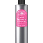 عطر ادکلن بل رنکونتر ان پرووانس - رز وانیل لامیزون دو لا وانیل - Belle Rencontre En Provence - Rose Vanille La Maison de la Vanille - بررسی، قیمت و خرید