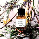 عطر ادکلن فالکون لدر مَتییر پریمِر - Falcon Leather Matiere Premiere - بررسی، قیمت و خرید