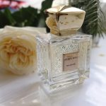 عطر ادکلن وایت رز ماجوری - White Rose Majouri - بررسی، قیمت و خرید