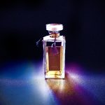 عطر ادکلن جولی مادام پیر بالمن - Jolie Madame Pierre Balmain - بررسی، قیمت و خرید