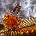 عطر ادکلن وومَنیتی له پارفوم دو کعیر موگلر - Womanity Les Parfums de Cuir Mugler - بررسی، قیمت و خرید