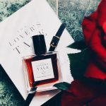 عطر ادکلن د لاورز تیل فرانچسکا بیانکی - The Lover's Tale Francesca Bianchi - بررسی، قیمت و خرید