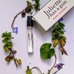 عطر ادکلن ماسک اینویسبل ژولیت هز ا گان - Musc Invisible Juliette Has A Gun - بررسی، قیمت و خرید
