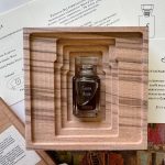 عطر ادکلن لونا روجا فوگوئیا ۱۸۳۳ - Luna Roja Fueguia 1833 - بررسی، قیمت و خرید
