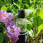 عطر ادکلن توتالی وایت صد و بیست و شش پغله موا دو پغفوم - Totally White 126 Parle Moi de Parfum - بررسی، قیمت و خرید