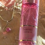 عطر ادکلن کاورد این روزز بث اند بادی ورکس - Covered In Roses Bath & Body Works - بررسی، قیمت و خرید