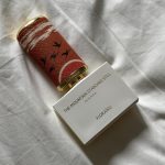 عطر ادکلن دِ مانتِن اِستَندینگ اِستیل فورایکو - The Mountain Standing Still Floraïku - بررسی، قیمت و خرید