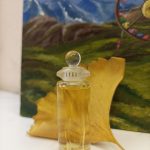 عطر ادکلن لایرا آلن دلون - Lyra Alain Delon - بررسی، قیمت و خرید