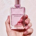 عطر ادکلن ایریزیستیبل ژیونشی وری فلورال ژیوانشی - Irresistible Givenchy Very Floral Givenchy - بررسی، قیمت و خرید