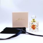 عطر ادکلن اون ان انیورس‌هر آتار آنجلوس کرآسیونز اولفکتیوز - Un An Anniversaire Attar Angelos Créations Olfactives - بررسی، قیمت و خرید