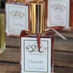 عطر ادکلن چنتل جوآن بَسِت - Chantelle JoAnne Bassett - بررسی، قیمت و خرید