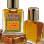 عطر ادکلن سیکرت گاردن افتلیه - Secret Garden Aftelier - بررسی، قیمت و خرید