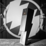 عطر ادکلن بد بوی له پرفیوم کارولینا هررا - Bad Boy Le Parfum Carolina Herrera - بررسی، قیمت و خرید