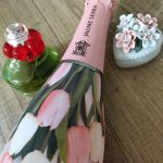 عطر ادکلن کتچ می لو کشَرِل - Catch Me...L'Eau Cacharel - بررسی، قیمت و خرید