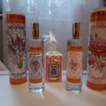 عطر ادکلن پی‌ونی ایزنارد - Pivoine Isnard - بررسی، قیمت و خرید